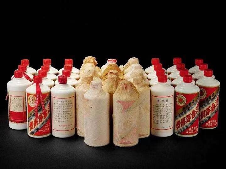 黄流镇日照岚山回收酒价格哪里回收(附近上门回收茅台酒）?